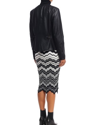 Чёрная куртка MARC CAIN: фото 4 - Invogue